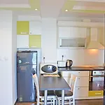 Akra * チェルノモレツ